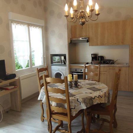 Petite Maison De Vacance Grandcamp-Maisy Exteriér fotografie